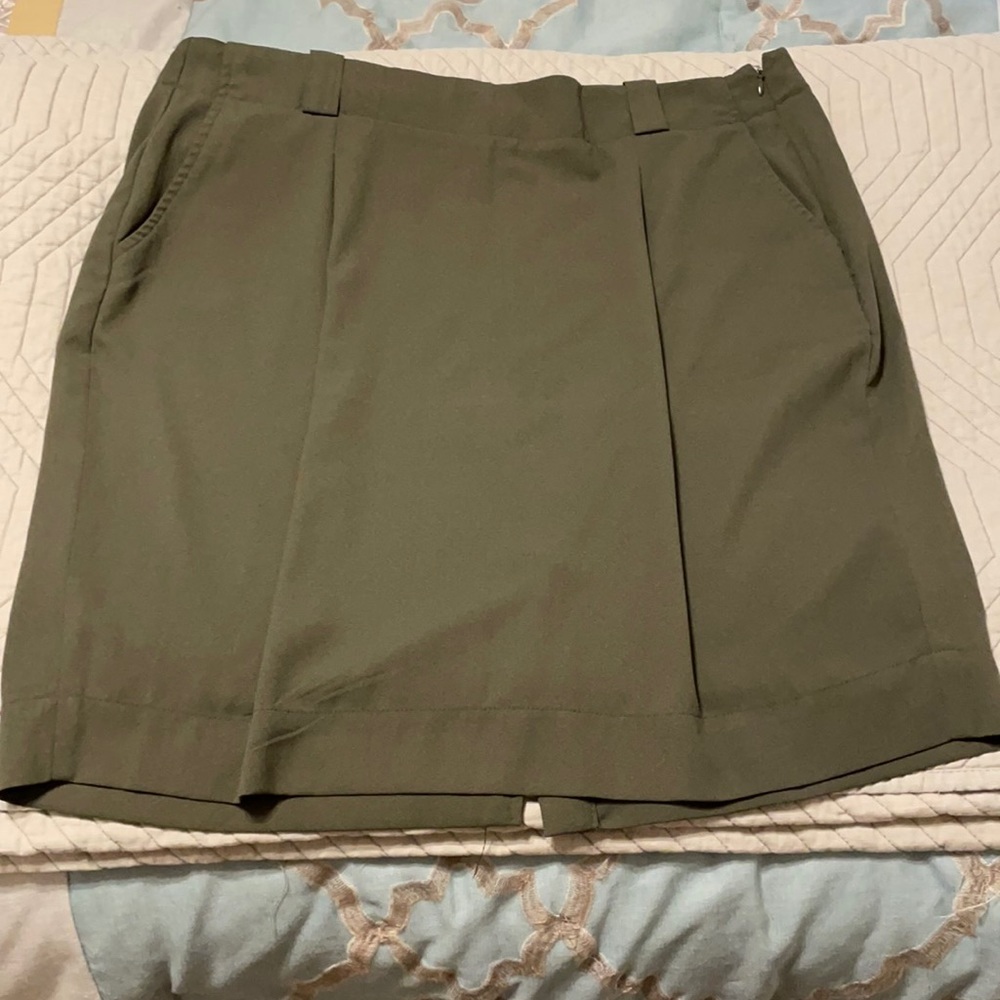 Liz Claiborne Army Green Skirt